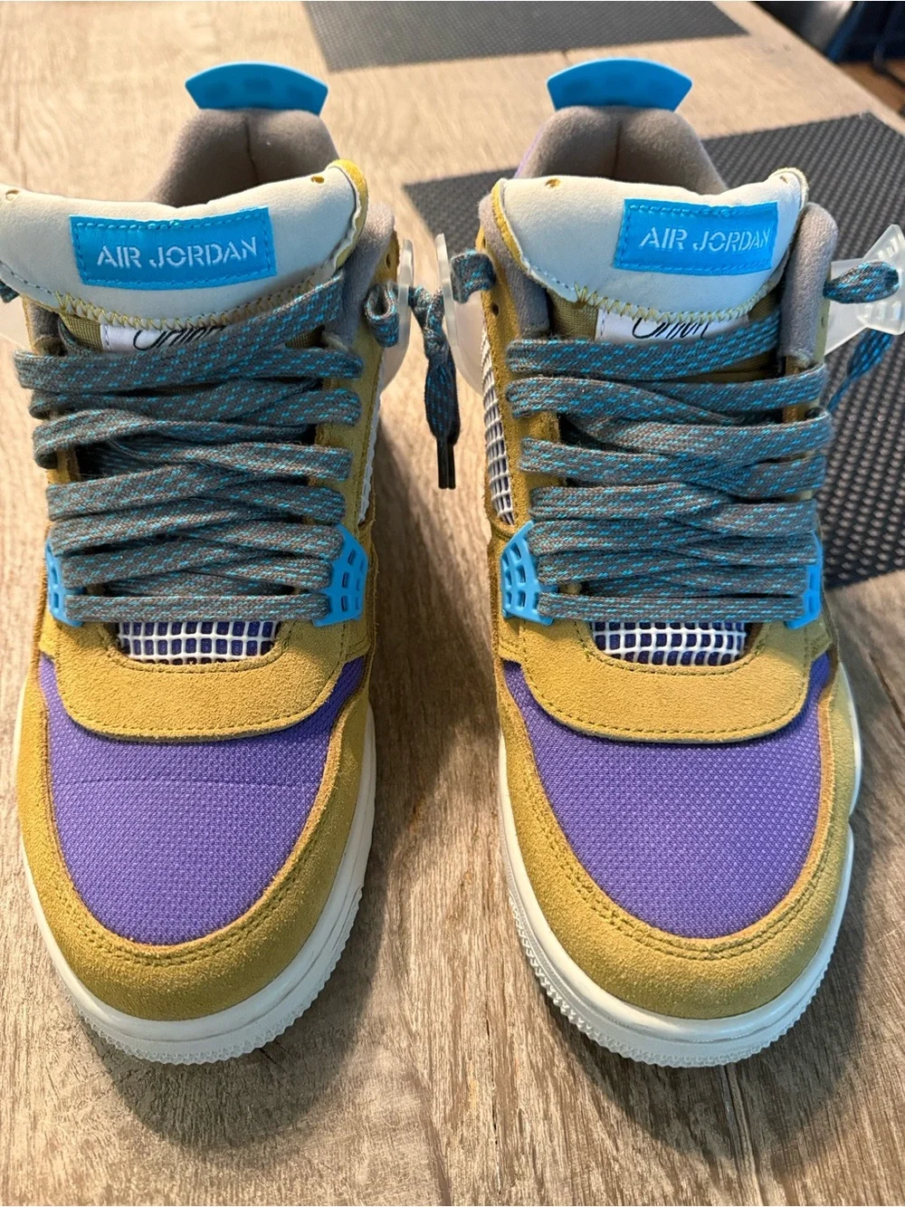 Union LA x Air Jordan 4 “Desert Moss” — style DJ5718-300 size 10.5 like new